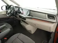 Gebraucht VW Multivan Style 177 PS (130 kW) 2025 Orange Van / Kleinbus