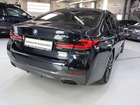 Gebraucht BMW 545e Performance 394 PS (289 kW) 2022 Schwarz Limousine