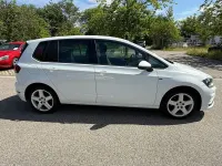 Gebraucht VW Golf Sportsvan 131 PS (96 kW) 2018 Weiß Van / Kleinbus