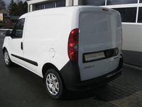 Gebraucht Fiat Doblò 101 PS (74 kW) 2022 Weiß Van / Kleinbus