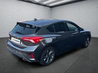 Gebraucht Ford Focus ST-Line 125 PS (91 kW) 2021 Grau Limousine