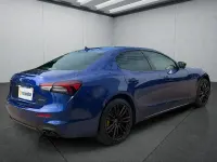 Gebraucht Maserati Ghibli 430 PS (316 kW) 2022 Blau Limousine