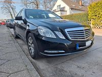 Gebraucht Mercedes E250 204 PS (150 kW) 2011 Schwarz Kombi
