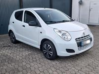 Gebraucht Suzuki Alto 68 PS (50 kW) 2012 Weiß Kleinwagen