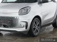 Gebraucht Smart ForTwo Coupé Passion Exclusive 60 kW (82 PS) 2024 Bodypanels cool silver Kleinwagen