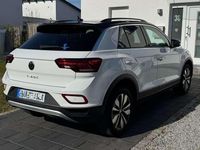 Gebraucht VW T-Roc Move 110 PS (80 kW) 2023 Weiß SUV