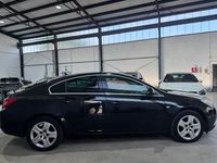 Gebraucht Opel Insignia Edition 140 PS (102 kW) 2011 Schwarz Limousine