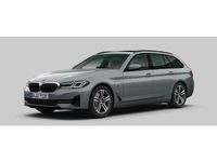 Gebraucht BMW 530e 184 PS (135 kW) 2022 Skyscraper grey (metallic) Kombi