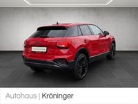 Neu Audi Q2 Advanced Plus 150 PS (110 kW) 2026 Rot SUV