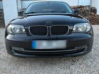 Gebraucht BMW 118 143 PS (105 kW) 2008 Schwarz Kleinwagen