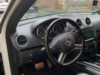 Gebraucht Mercedes ML350 Edition 231 PS (169 kW) 2011 Weiß SUV