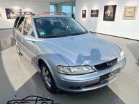 Gebraucht Opel Vectra 101 PS (74 kW) 2001 Silber Kombi
