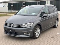 Gebraucht VW Touran Highline 150 PS (110 kW) 2017 Grau Van / Kleinbus