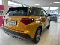 Gebraucht Suzuki Vitara 129 PS (94 kW) 2026 Gelb SUV