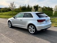 Używany Audi A3 S-Line 105 KM (77 kW) 2013 Srebrny Hatchback