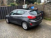 Gebraucht Ford Fiesta 101 PS (74 kW) 2017 Grau Limousine