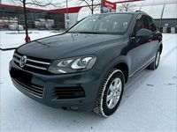 Gebraucht VW Touareg 204 PS (150 kW) 2014 Grau SUV