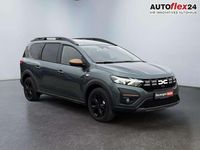 Neu Dacia Jogger Extreme 101 PS (74 kW) 2025 Zeder grün metallic Van / Kleinbus