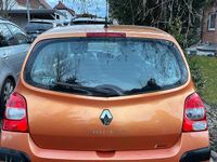 Gebraucht Renault Twingo 58 PS (42 kW) 2008 Orange Kleinwagen