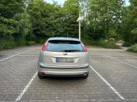 Gebraucht Ford Focus 101 PS (74 kW) 2006 Silber Kleinwagen