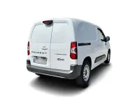 Gebraucht Peugeot E-Partner 49 kW (67 PS) 2025 Weiss Van / Kleinbus