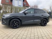 Gebraucht VW Tiguan R-line 193 PS (141 kW) 2024 Grau SUV