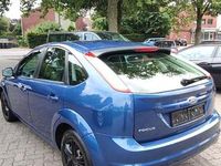 Gebraucht Ford Focus 100 PS (73 kW) 2008 Blau Kleinwagen