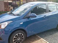 Gebraucht Hyundai i10 69 PS (50 kW) 2015 Blau Kleinwagen