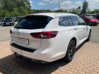 Gebraucht Opel Insignia Ultimate 174 PS (127 kW) 2020 Schneeweiss/summitwhite/arctic Limousine