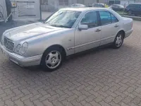 Gebraucht Mercedes E320 Avantgarde 224 PS (164 kW) 1997 Silber Limousine