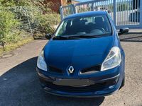 Używany Renault Clio II Authentique 65 KM (47 kW) 2006 Niebieski Hatchback