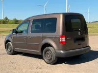 Gebraucht VW Caddy 105 PS (77 kW) 2011 Braun Van / Kleinbus