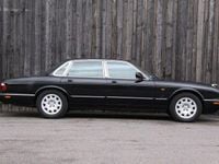 Używany Jaguar XJ Executive 237 KM (174 kW) 2000 Czarny Sedan/Limuzyna