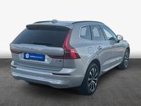 Gebraucht Volvo XC60 Core 250 PS (183 kW) 2024 Silber SUV