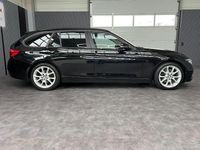 Gebraucht BMW 330 Performance 252 PS (185 kW) 2018 Schwarz Limousine