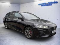 Second-hand Ford Focus ST-Line X 125 CP (91 kW) 2023 Negru Berlinǎ