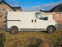 Gebraucht Opel Vivaro 101 PS (74 kW) 2006 Weiß Van / Kleinbus