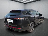 Second-hand VW Passat 193 CP (141 kW) 2025 Negru Break