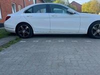 Gebraucht Mercedes C220 170 PS (125 kW) 2014 Weiß Limousine