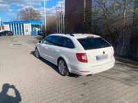 Gebraucht Skoda Superb 170 PS (125 kW) 2010 Weiß Kombi