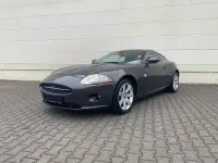 Gebraucht Jaguar XK 258 PS (189 kW) 2007 Pearl grey . Coupé