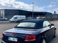 Second-hand Audi S4 286 CP (210 kW) 2005 Albastru Cabrio