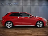 Używany Audi A3 S-Line 150 KM (110 kW) 2024 Czerwony Sedan/Limuzyna