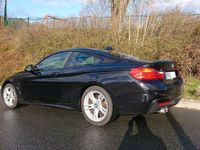 gebraucht BMW 428 i Coupé M Sport saphirschwarz