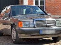 Gebraucht Mercedes 190 122 PS (89 kW) 1991 Limousine