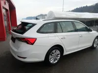 Gebraucht Skoda Octavia Ambition 116 PS (85 kW) 2022 Weiß Kombi