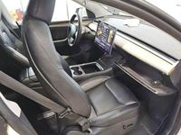 Gebraucht Tesla Model Y 378 kW (514 PS) 2023 Pearl white multicoat SUV