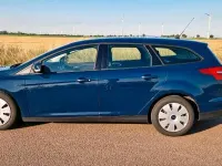 Gebraucht Ford Focus 119 PS (87 kW) 2016 Blau Kombi