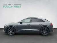 Gebraucht Audi SQ8 Ambiente 507 PS (372 kW) 2021 Daytonagrau perleffekt SUV