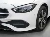 Gebraucht Mercedes C300e Avantgarde 204 PS (150 kW) 2024 Polarweiß Kombi